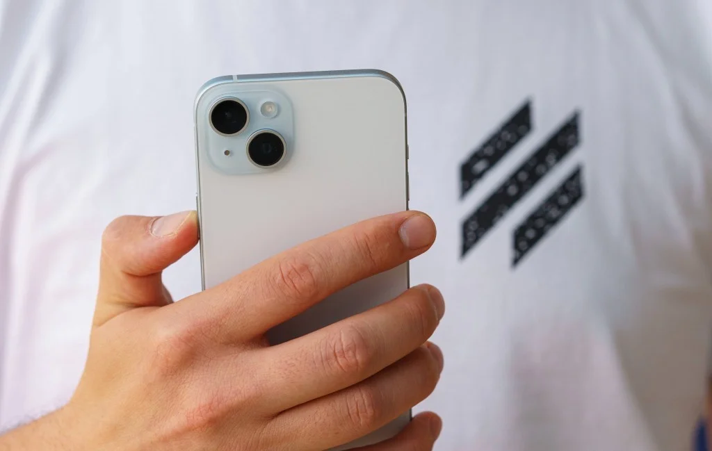 Раціональний підхід до вибору смартфона Apple у магазині PhoneHUB