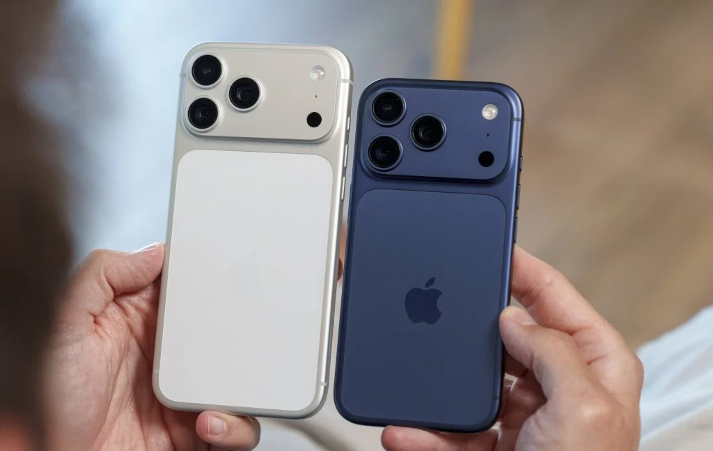 Порівняння зручності використання iPhone 17 Pro однією рукою